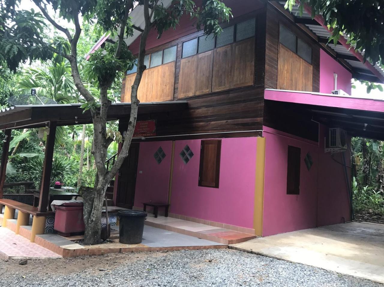 Villa Baan Rai Pu Fa Sattahip Exterior foto